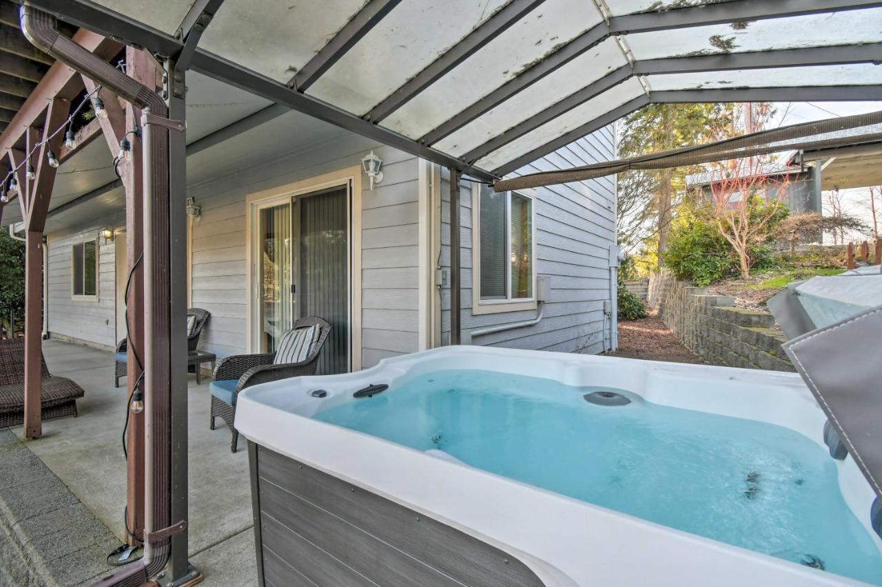 The Peacock House - Waterfront Home With Hot Tub! Olympia Exterior foto